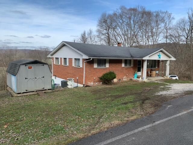 3745 Lower Licking Rd, Morehead, KY 40351