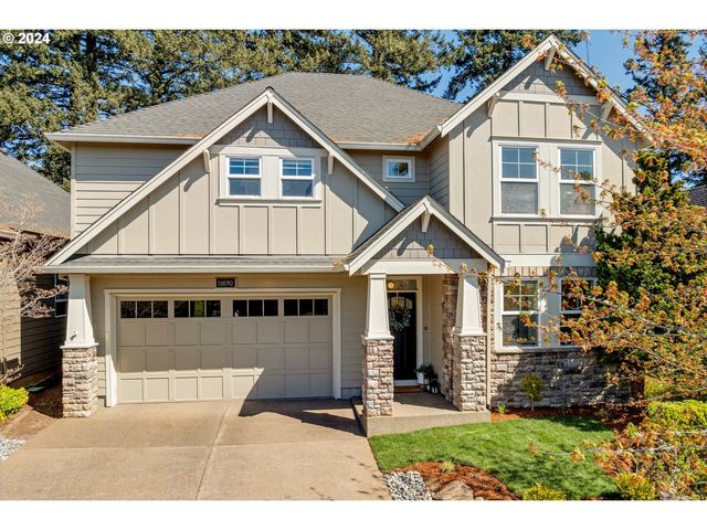 11670 SE Aerie Crescent Rd, Happy Valley, OR 97086