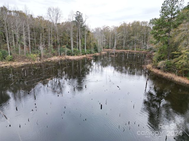 5th St, Hamlet, NC 28345