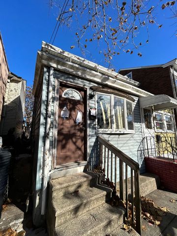 104 Fulton St, Trenton, NJ 08611