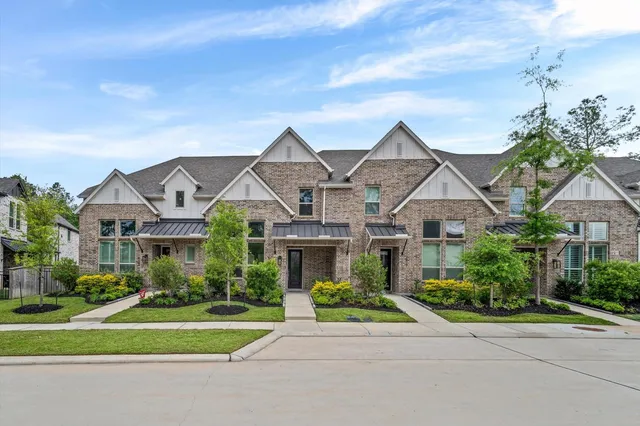 523 Cypress Valley Ave, Montgomery, TX 77316