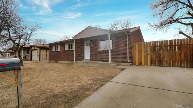 5539 Salem Street, Denver, CO 80239