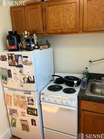 9 Moore St   #2, Somerville, MA 02144
