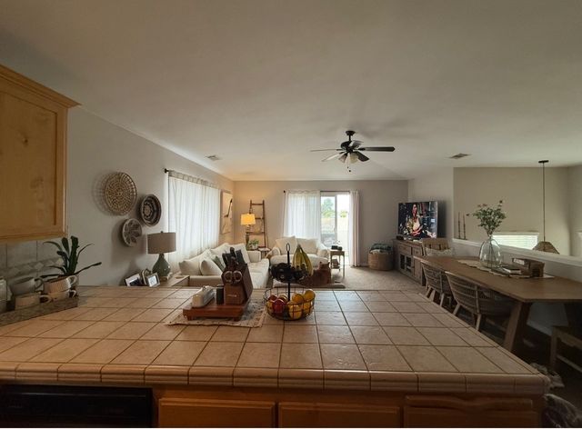 1496 Newport Ave, Grover Beach, CA 93433