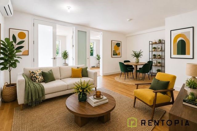 106 Meserole St #4A, Brooklyn, NY 11206