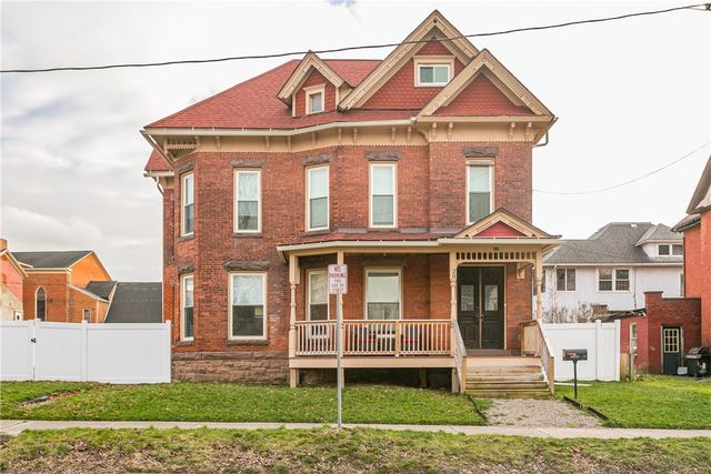 20 W  State St, Albion, NY 14411