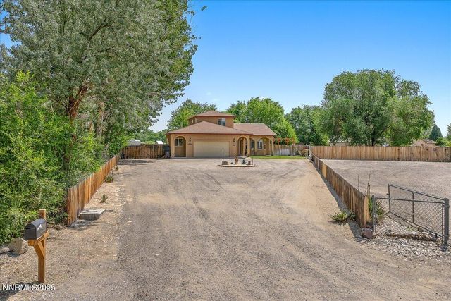 805 Samantha Cir, Fallon, NV 89406