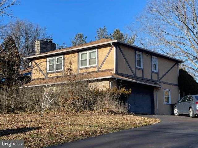1247 Anders Rd, Lansdale, PA 19446