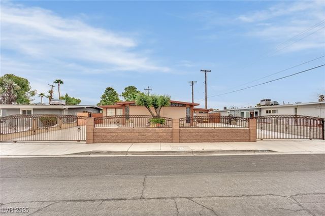 1522 Exley Ave, Las Vegas, NV 89104