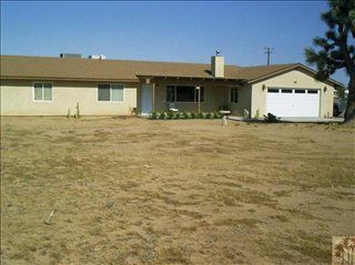 1823 Hilton Ave, Yucca Valley, CA 92284