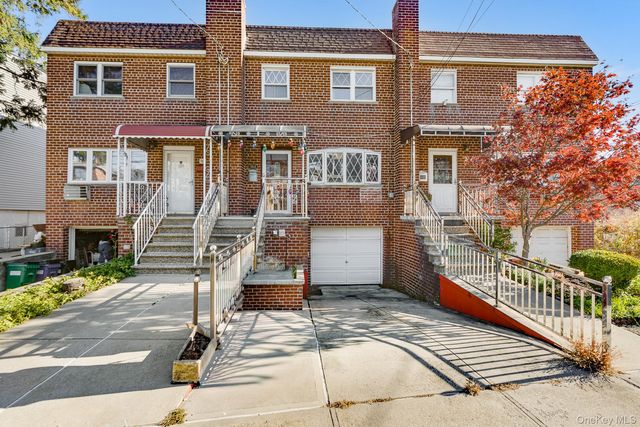 904 Dean Ave, Bronx, NY 10465