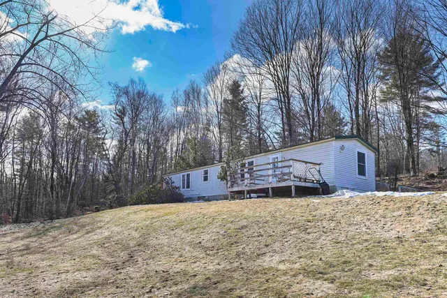 87 Cote Road, Richmond, VT 05477