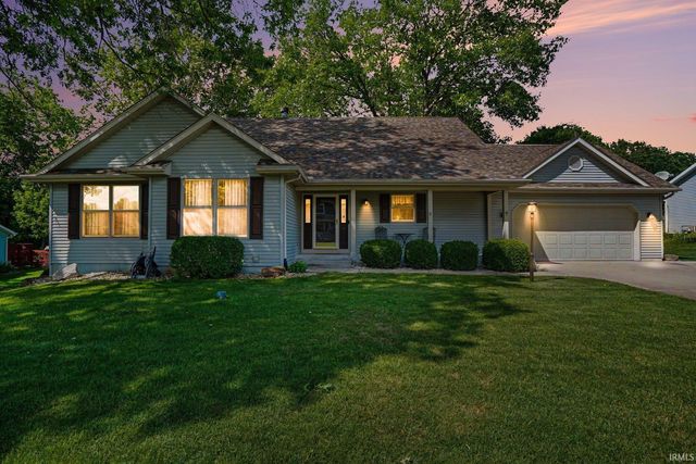 26391 Traders Post Ln, South Bend, IN 46619