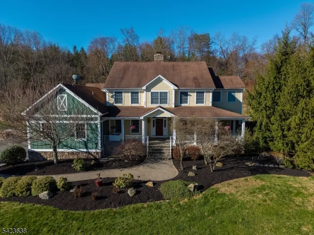 2 Lance Dr, Califon, NJ 07830