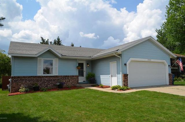 5065 Pillar Creek Ave SE, Kentwood, MI 49508