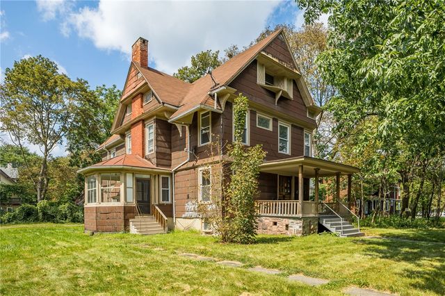 33 Kenwood Ave, Rochester, NY 14611