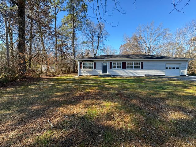 496 Mineral Ave, Rossville, GA 30741