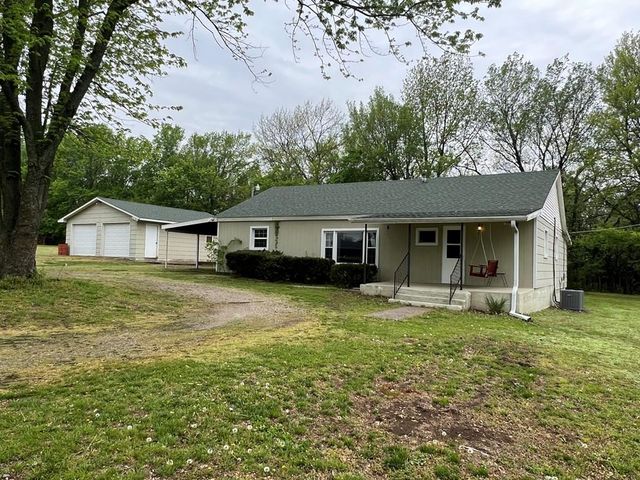 4039 County Road 3930, Independence, KS 67301