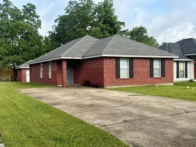 1731 Mary Dr, Slidell, LA 70458