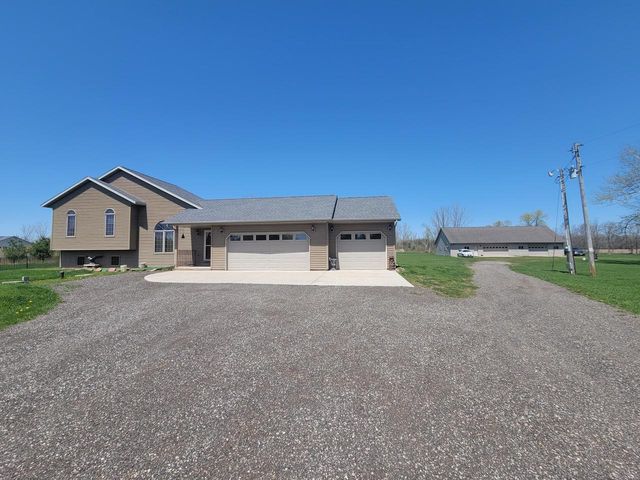 7430 County Road D, Abrams, WI 54101