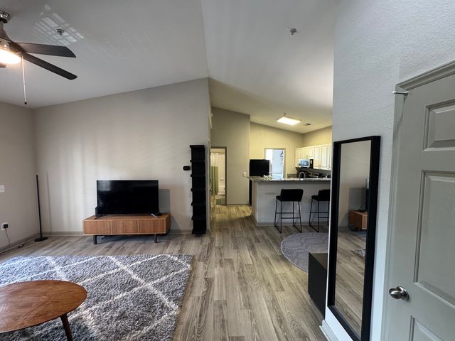 500 Excaliber Cir, Fredericksburg, VA 22406
