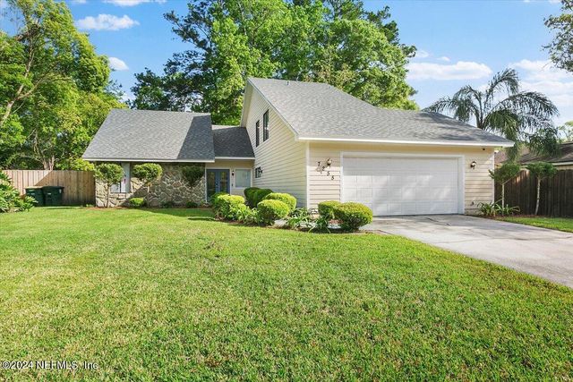 7255 HOLIDAY HILL Court, Jacksonville, FL 32216