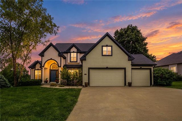 12670 Oak Harbor Dr, Platte City, MO 64079
