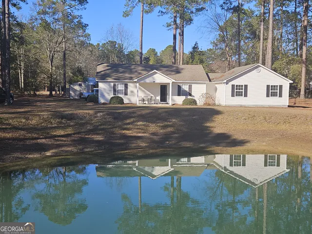 223 Mount Olive Church Rd, Tifton, GA 31794
