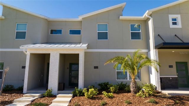952 LEADER STREET, Davenport, FL 33896