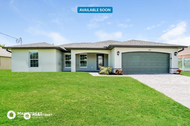 1207 NW 22nd Ave, Cape Coral, FL 33993