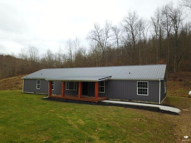 3900 S  Long Fork Rd, Piketon, OH 45661