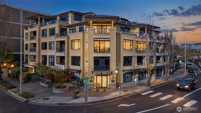 210 Market Street #303, Kirkland, WA 98033