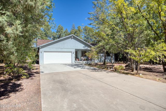 Pinetop-Lakeside, AZ Homes with Garages For Sale