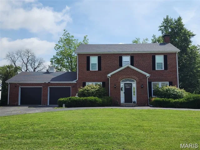 402 S  Walker St, Montgomery City, MO 63361