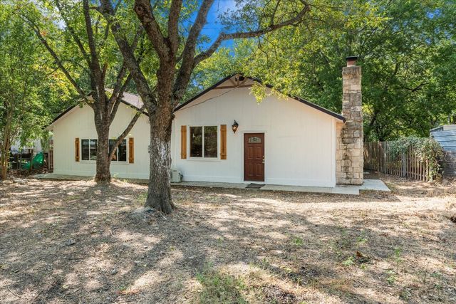 124 Griffith Bend Rd, Mabank, TX 75156