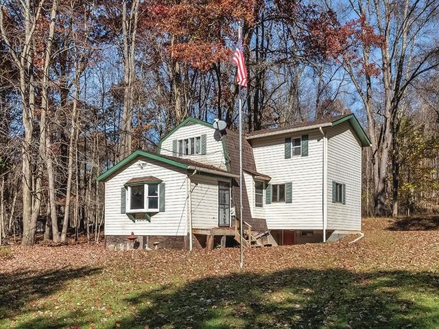 1603 Rockland Station Rd, Kennerdell, PA 16374