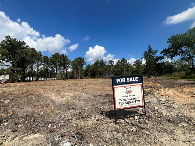 Morgan Rd, Crosby, TX 77532