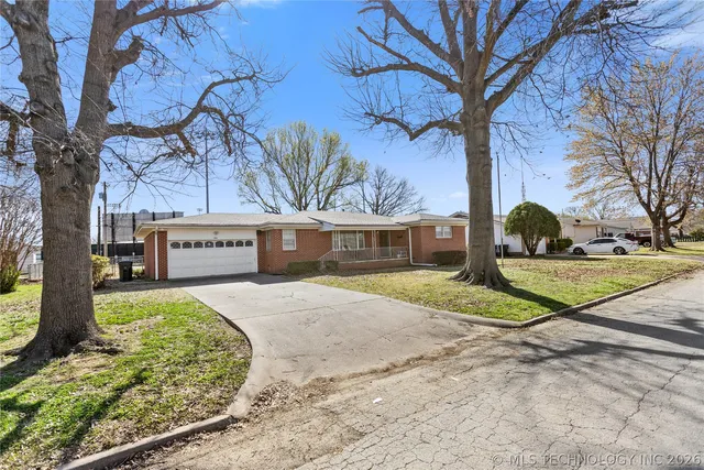 1414 N  Dorothy Ave, Claremore, OK 74017