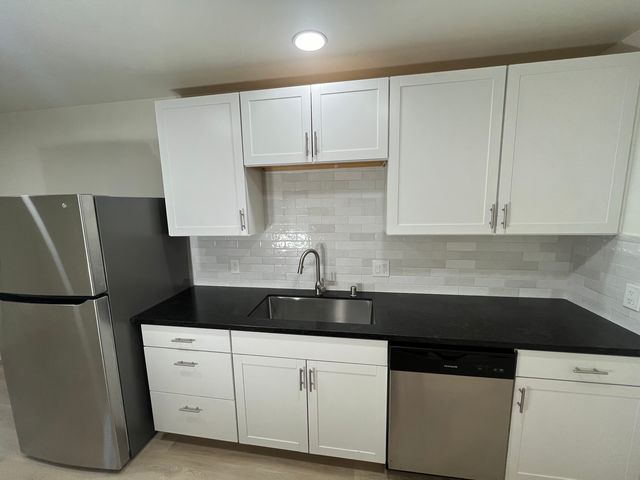 806 Kelly Way #806, Folsom, CA 95630