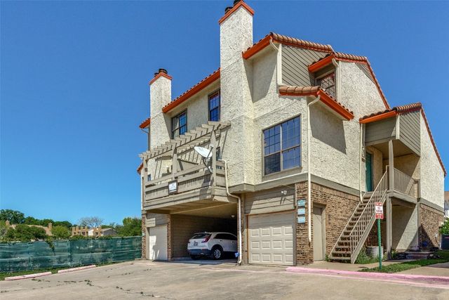 6512 Hickock Dr #8B, Fort Worth, TX 76116