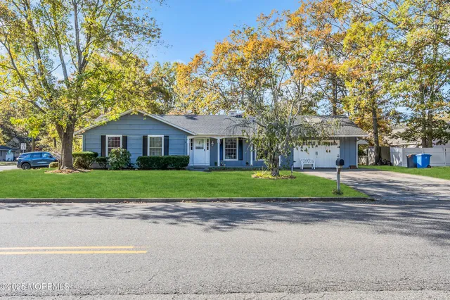 1015 Barnacle Drive, Manahawkin, NJ 08050