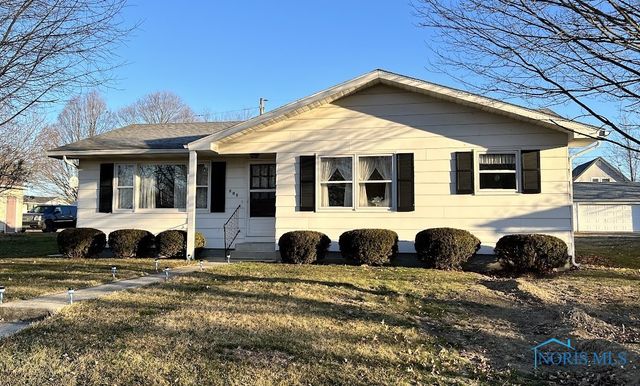 606 W  North St, West Unity, OH 43570