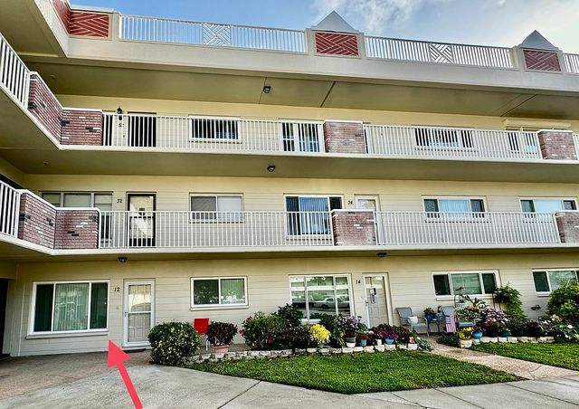 2262 Swedish Dr #12, Clearwater, FL 33763