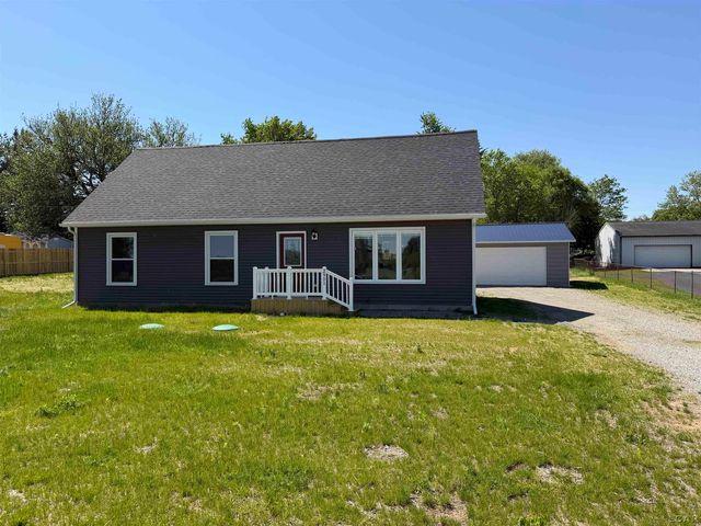 2901 Gady Rd, Adrian, MI 49221