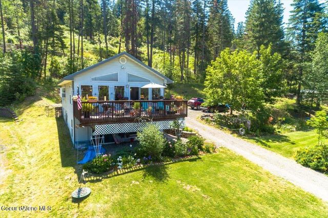 26370 S  Hinds Dr, St Maries, ID 83861