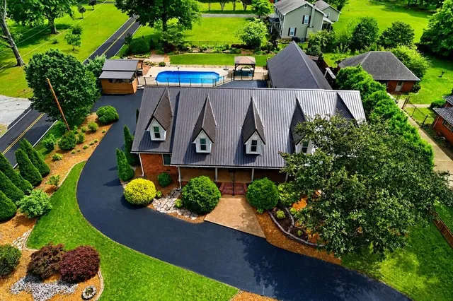 15 Chesapeake Dr, Mc Kenzie, TN 38201
