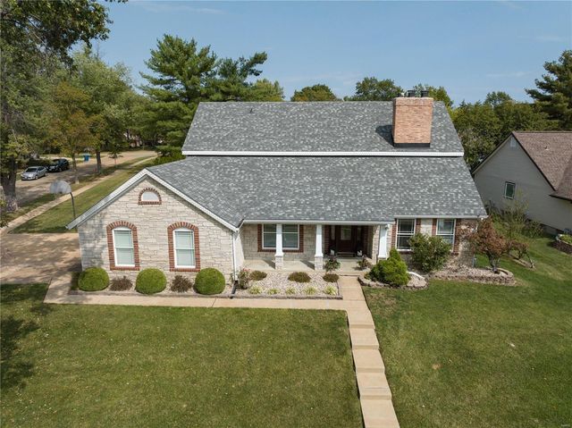 14665 Chesterfield Trails Dr, Chesterfield, MO 63017