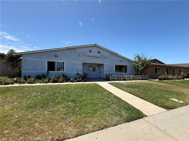 312 Roschelle Ln, Santa Maria, CA 93458