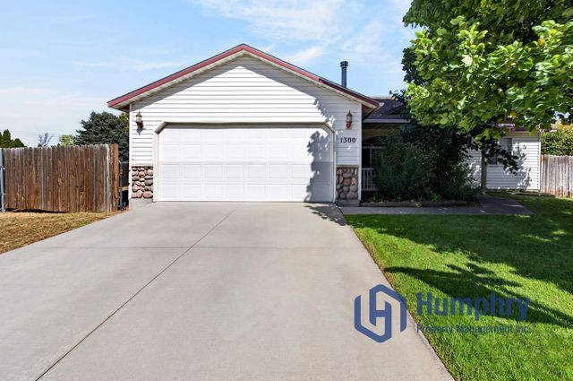 1300 W  Hasket Cir, Nampa, ID 83686