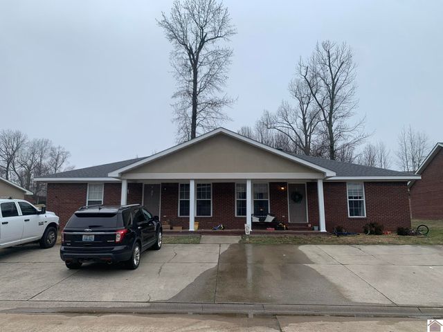 128 128/140 Welch Dr, Murray, KY 42071